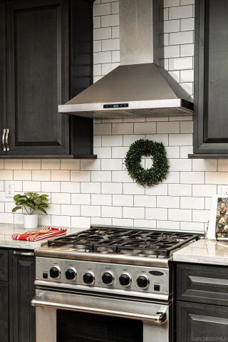 8511 Fensmuir St, San Diego, CA 92123