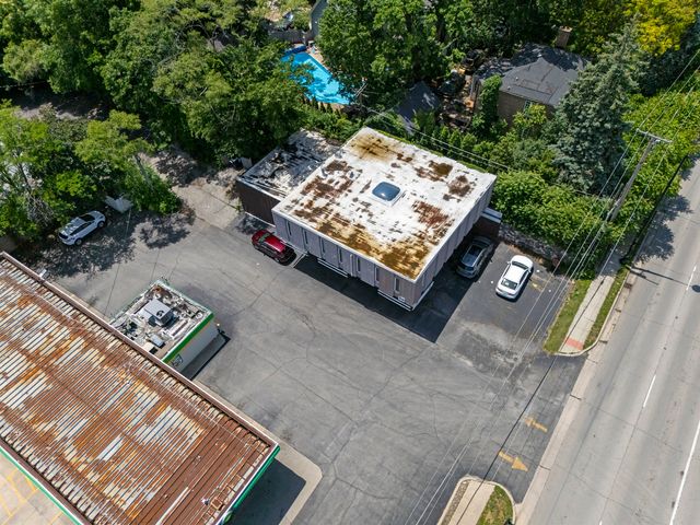 7227 W 127TH Street, Palos Heights, IL 60463