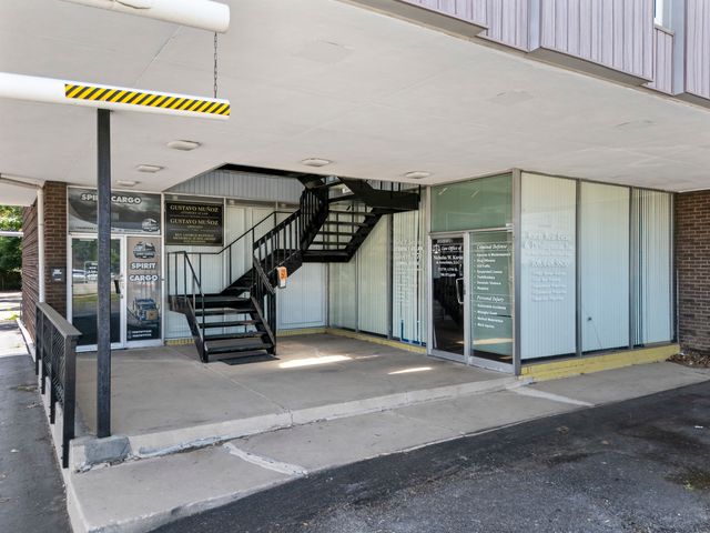 7227 W 127TH Street, Palos Heights, IL 60463