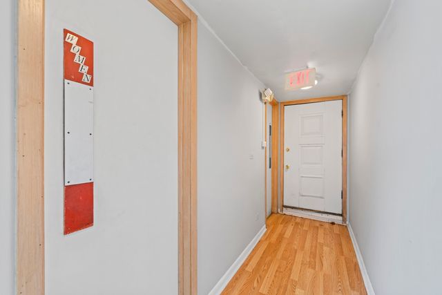 7227 W 127TH Street, Palos Heights, IL 60463