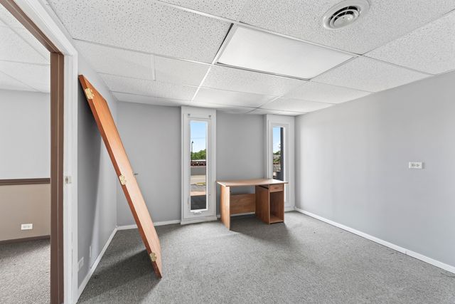 7227 W 127TH Street, Palos Heights, IL 60463