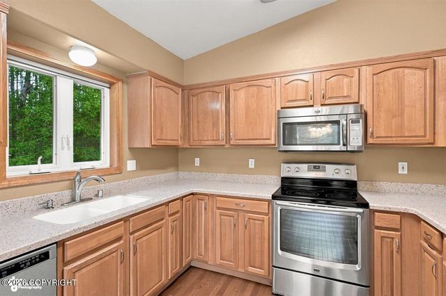 9191 E Lexington Street, Palmer, AK 99645