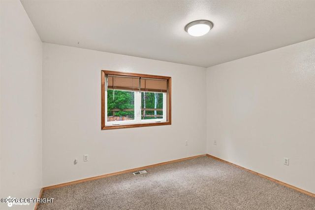 9191 E Lexington Street, Palmer, AK 99645