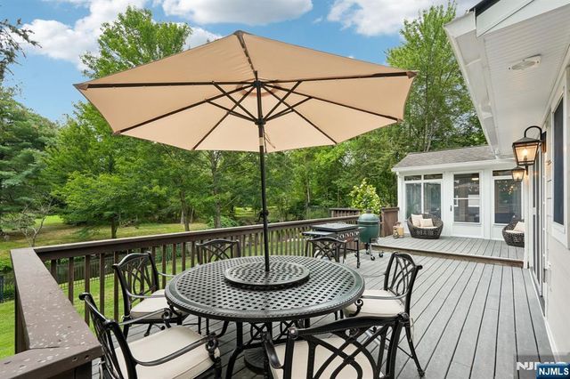 1015 High Mountain Road, Franklin Lakes, NJ 07417