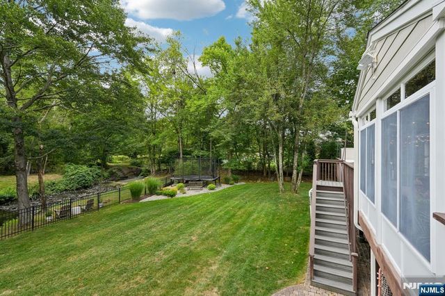 1015 High Mountain Road, Franklin Lakes, NJ 07417