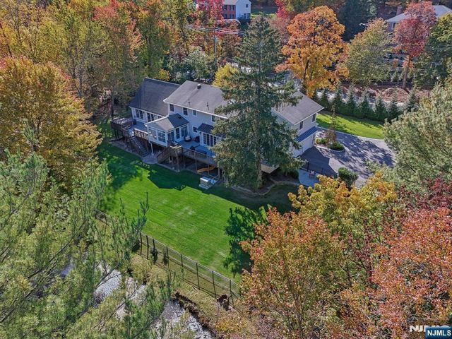 1015 High Mountain Road, Franklin Lakes, NJ 07417