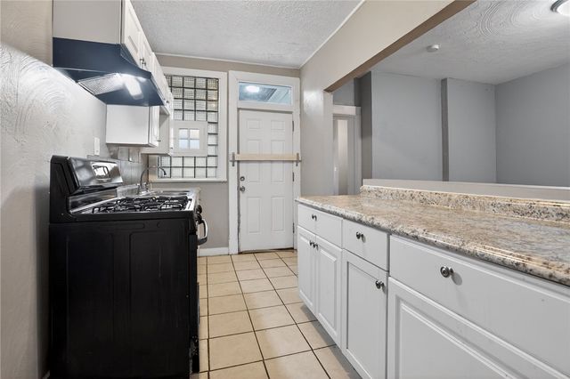 158 Ormsby Ave, Mt Oliver, PA 15210