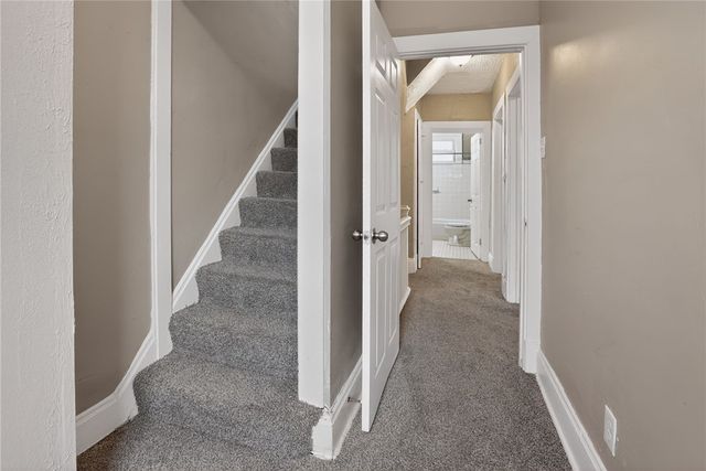 158 Ormsby Ave, Mt Oliver, PA 15210