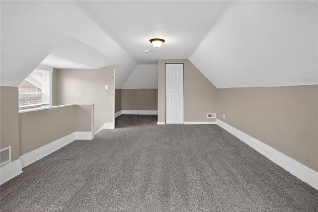 158 Ormsby Ave, Mt Oliver, PA 15210