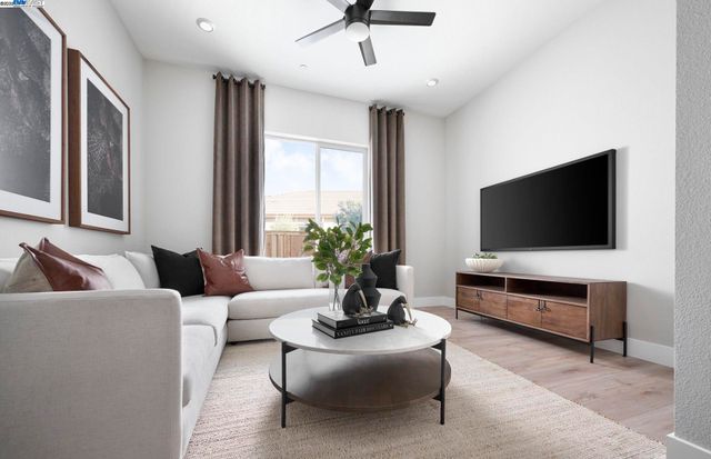 3771 Bradbury Avenue, Lathrop, CA 95330