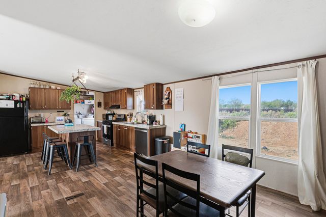 4 Wac Place UNIT A, Belen, NM 87002