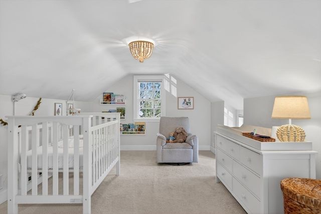 92 Woodlawn Ave, Wellesley, MA 02481