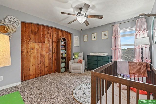 1410 Hardwood Drive, Papillion, NE 68046