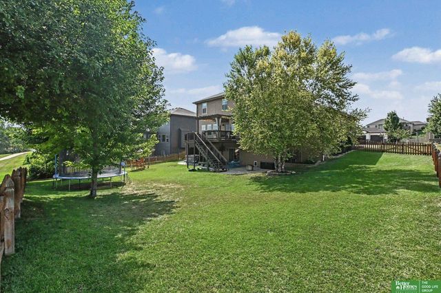 1410 Hardwood Drive, Papillion, NE 68046