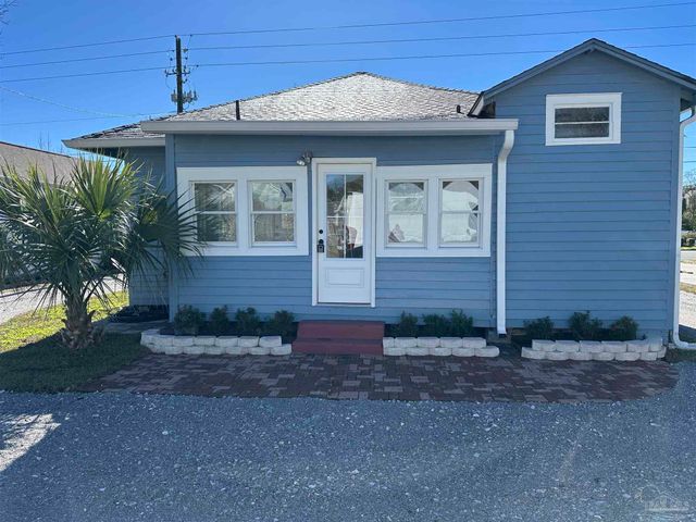 1218 E Cervantes St, Pensacola, FL 32501
