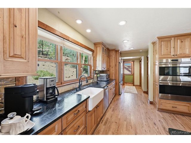 89 Ranch View, Florissant, CO 80816