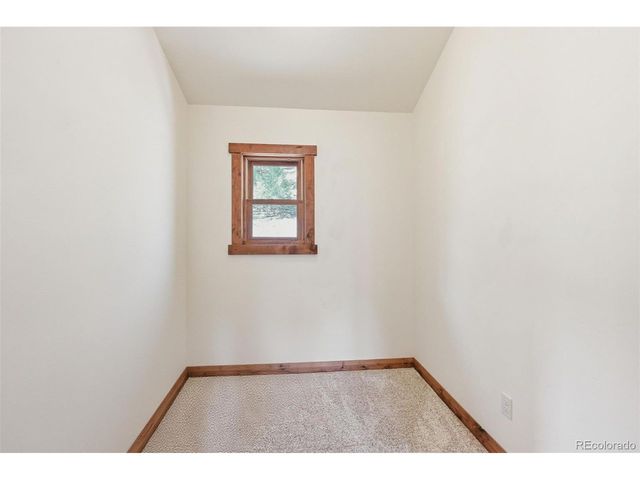 89 Ranch View, Florissant, CO 80816