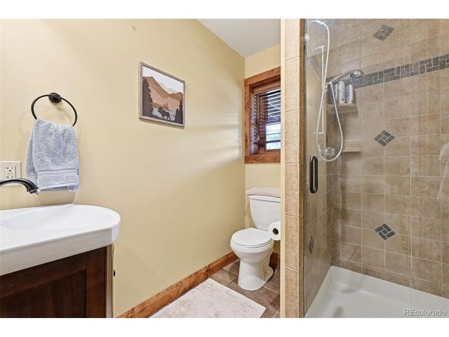 89 Ranch View, Florissant, CO 80816
