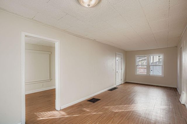 2922 Sheridan Avenue N, Minneapolis, MN 55411