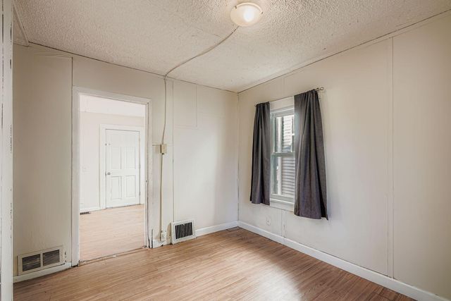 2922 Sheridan Avenue N, Minneapolis, MN 55411