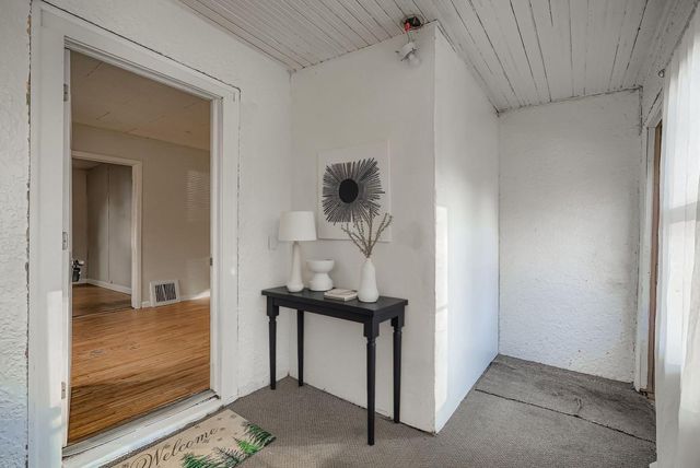 2922 Sheridan Avenue N, Minneapolis, MN 55411