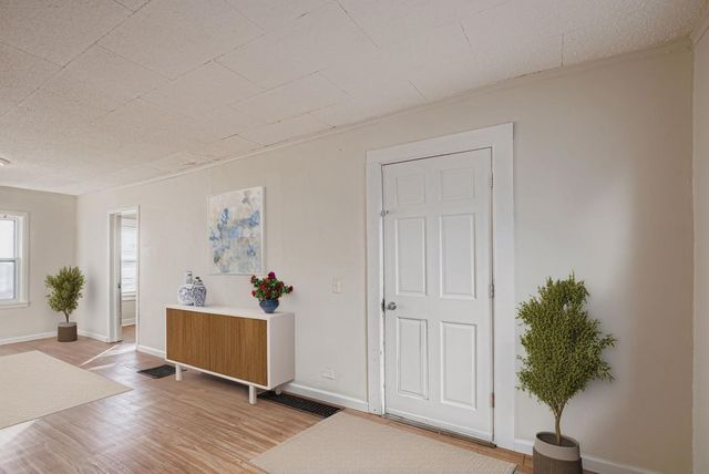 2922 Sheridan Avenue N, Minneapolis, MN 55411