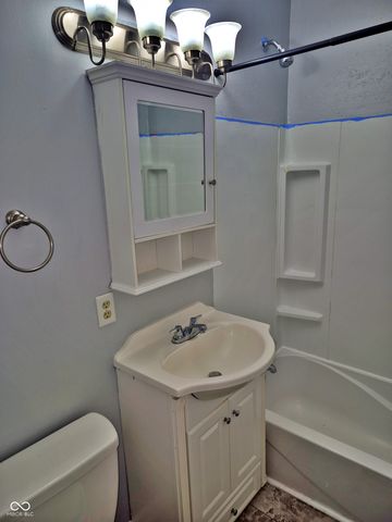 1727 N Tacoma Avenue, Indianapolis, IN 46218