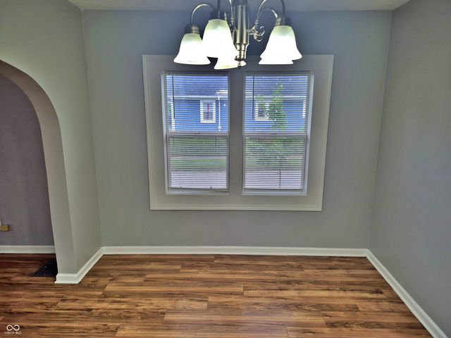 1727 N Tacoma Avenue, Indianapolis, IN 46218
