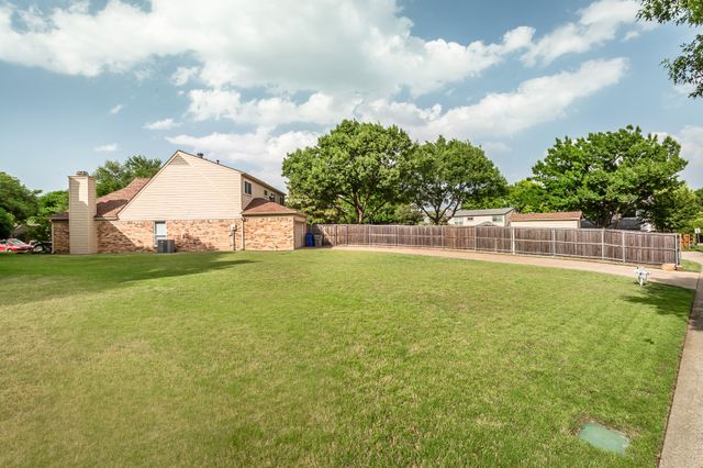 604 Hightrail Drive, Allen, TX 75002