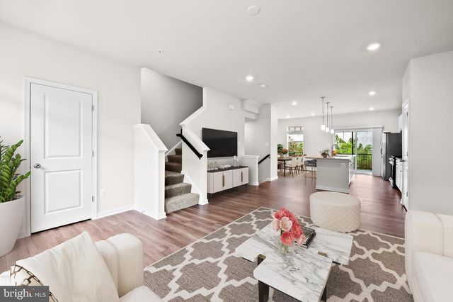 624 MOZART WAY, Baltimore, MD 21224
