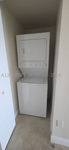 350 S Miami Ave 3213, Miami, FL 33130
