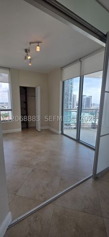 350 S Miami Ave 3213, Miami, FL 33130