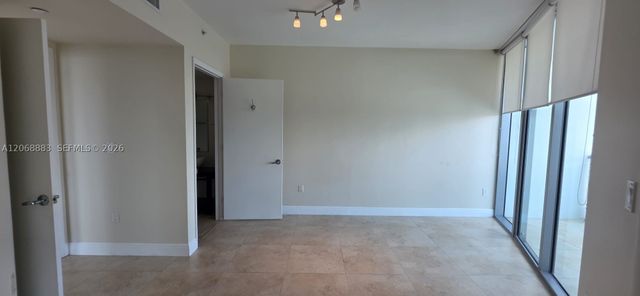 350 S Miami Ave 3213, Miami, FL 33130