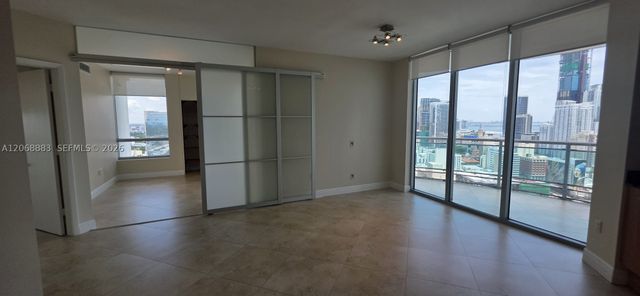 350 S Miami Ave 3213, Miami, FL 33130