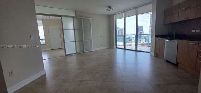 350 S Miami Ave 3213, Miami, FL 33130