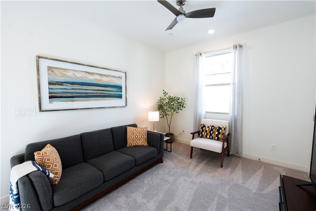 1563 Crested Eagle Street, Las Vegas, NV 89138