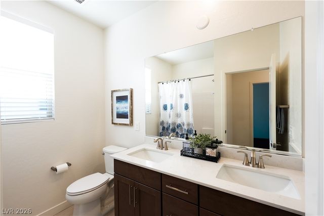 1563 Crested Eagle Street, Las Vegas, NV 89138