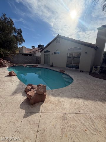 7050 Orange Grove Lane, Las Vegas, NV 89119