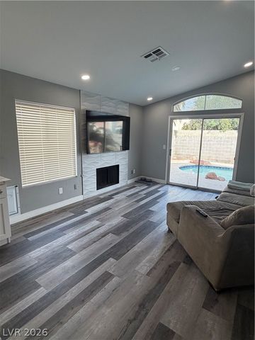 7050 Orange Grove Lane, Las Vegas, NV 89119