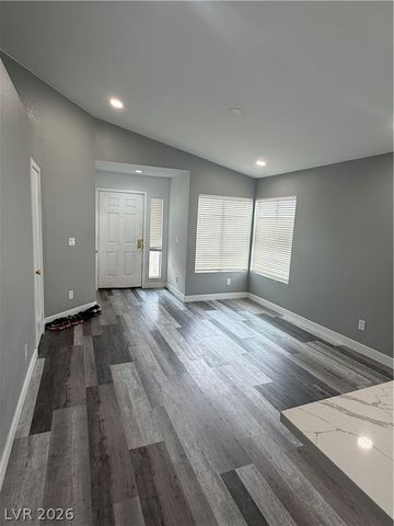 7050 Orange Grove Lane, Las Vegas, NV 89119