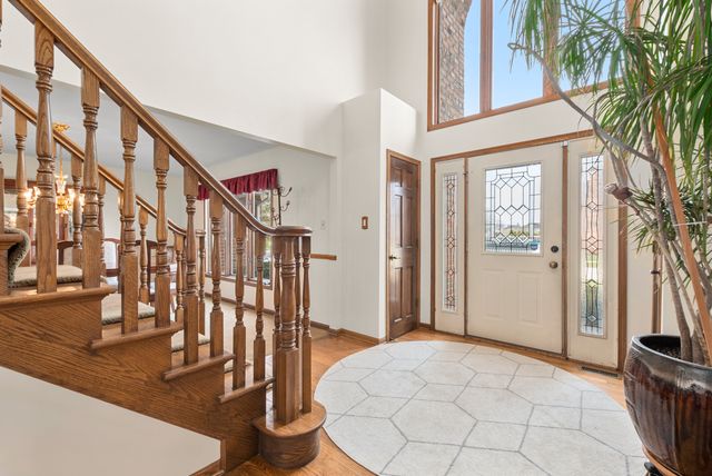 15631 Harbor Town Drive, Orland Park, IL 60462