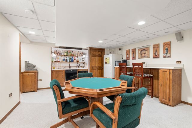 15631 Harbor Town Drive, Orland Park, IL 60462