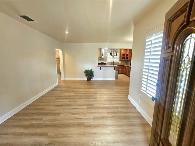 2330 Saint Joseph, Long Beach, CA 90815
