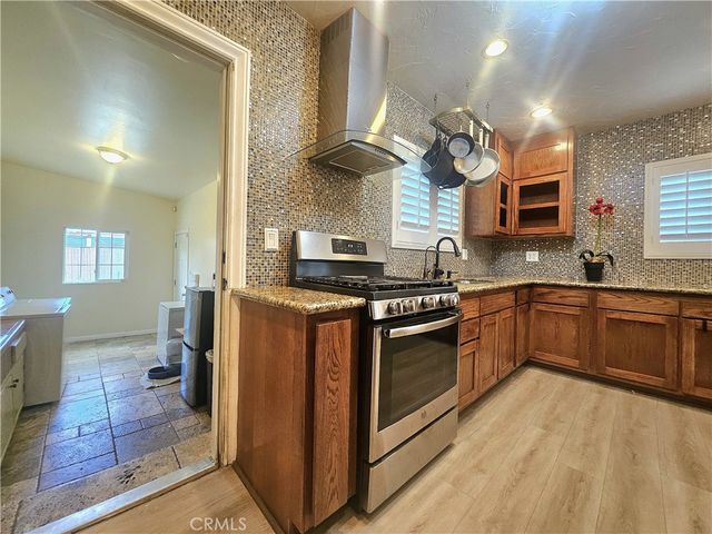 2330 Saint Joseph, Long Beach, CA 90815