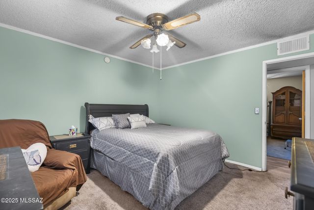 490 E Plaza Karina, Nogales, AZ 85621