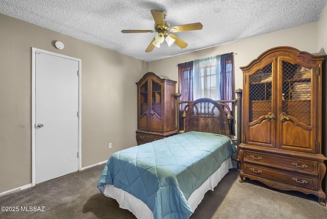 490 E Plaza Karina, Nogales, AZ 85621