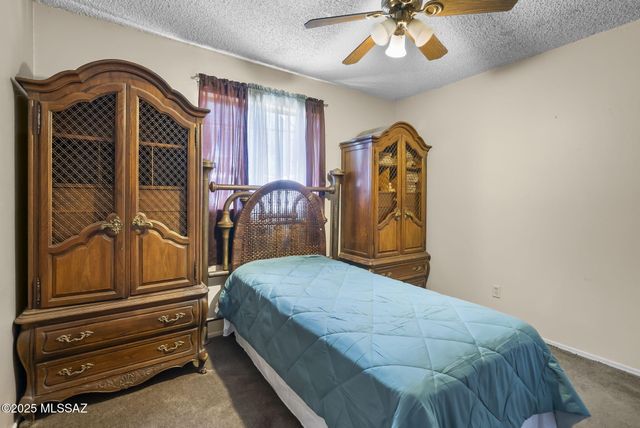 490 E Plaza Karina, Nogales, AZ 85621