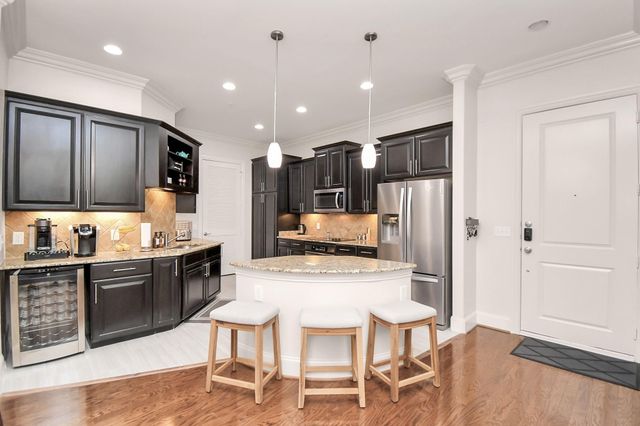 2120 Kipling Street 306, Houston, TX 77098