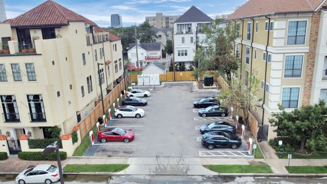 2120 Kipling Street 306, Houston, TX 77098