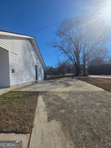 25 Georgia Avenue, Hampton, GA 30228